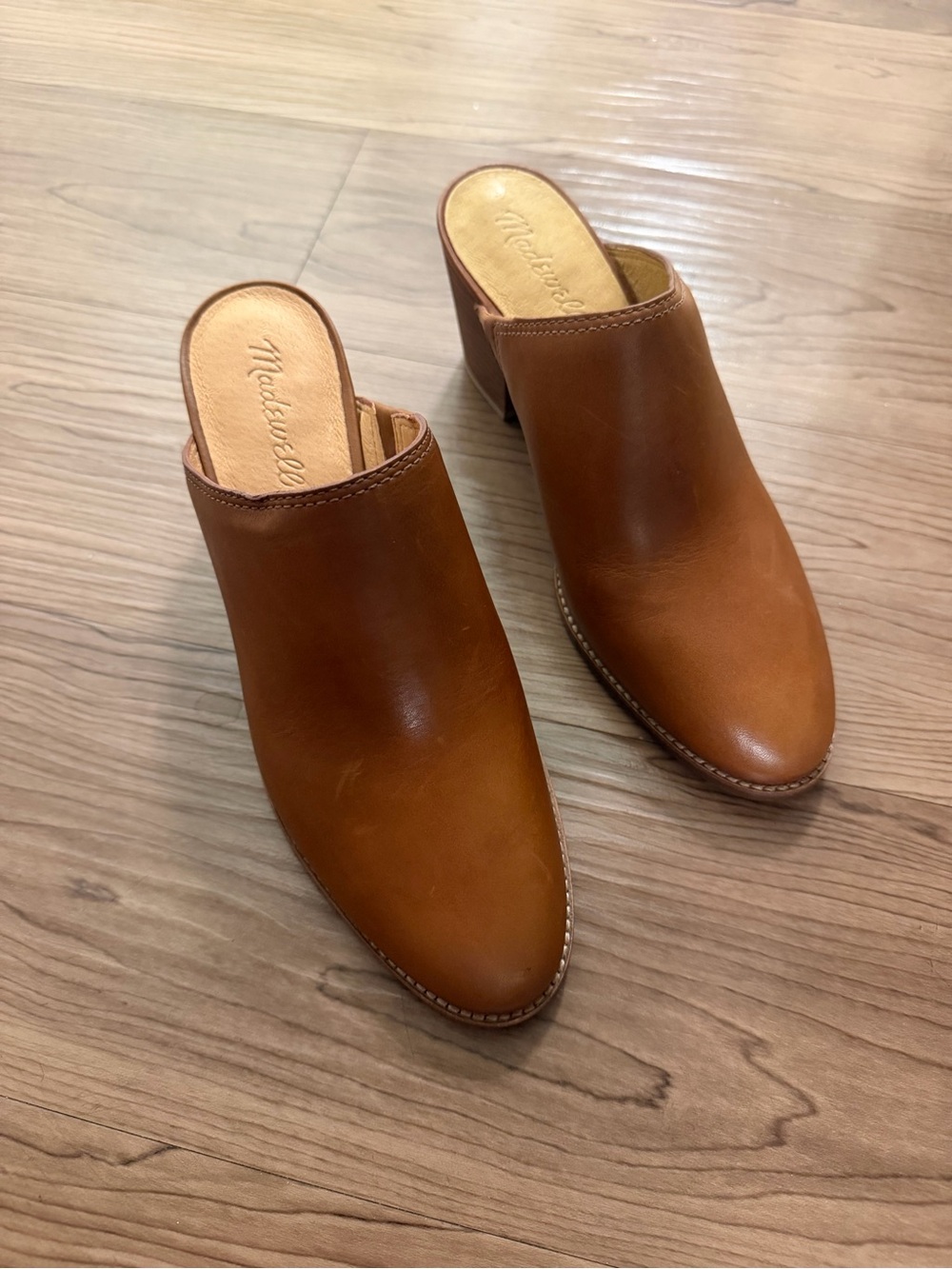 NWOB Madewell Brown Leather Mules Size 7.5